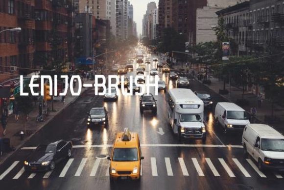 Lenjo Brush: A Modern Display Font That Elevates Small Business Branding